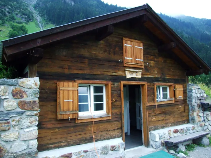wooden cottage in nanital